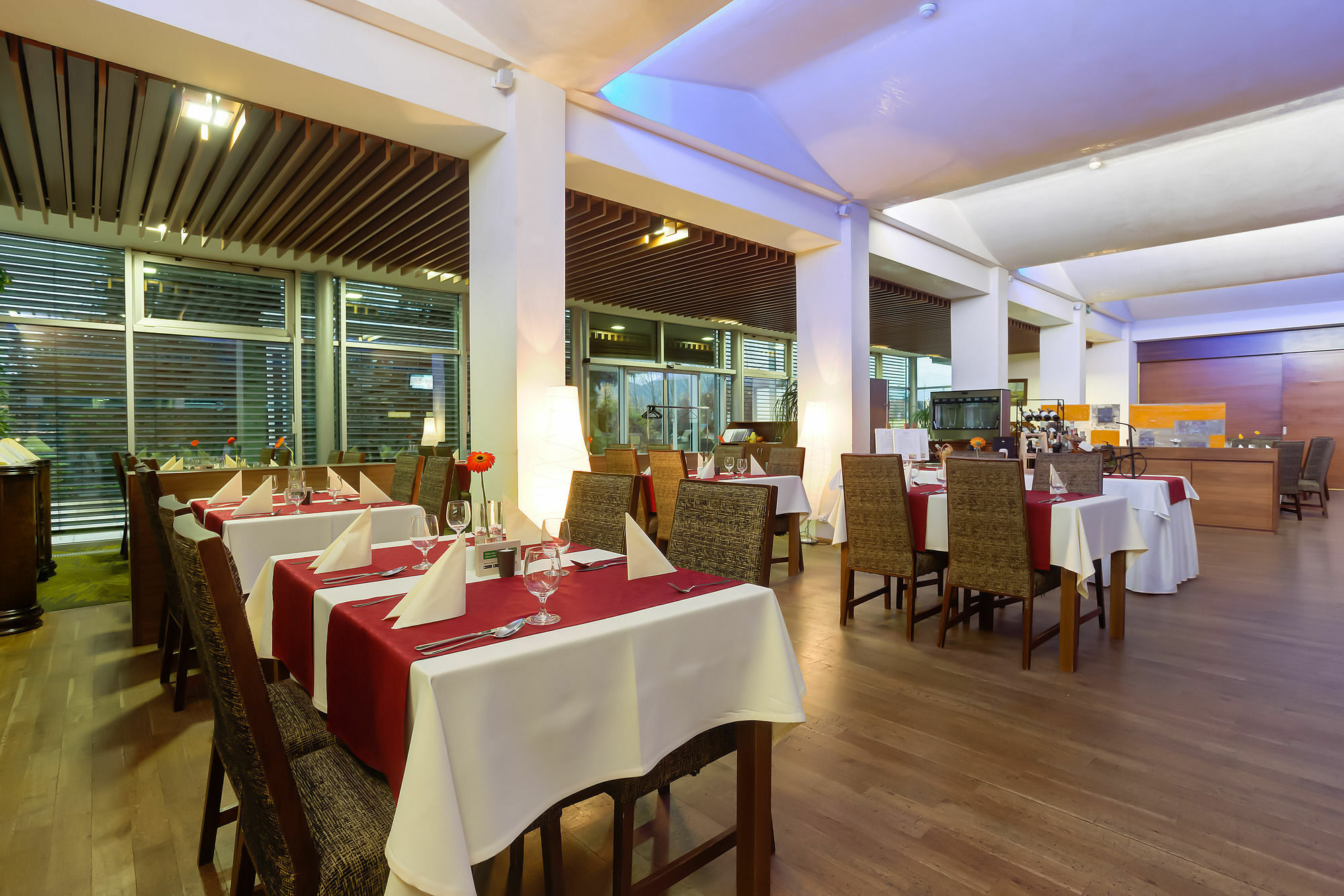 Hotel Janosik Липтовски-Микулаш Экстерьер фото